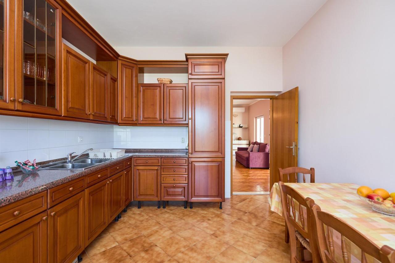 Helton Seaview Apartments Orasac Exterior photo